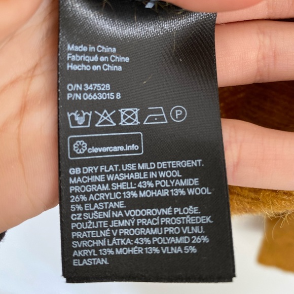 Wool sweater - Picture 3 of 4